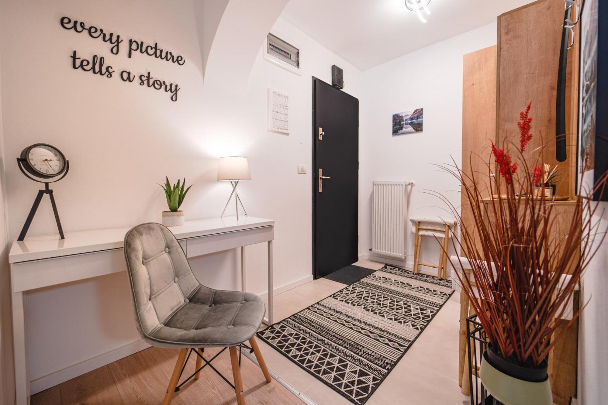 Central Athena Studio - Inima Pietei Unirii - By Openhouse Apartments 티미쇼아라 외부 사진